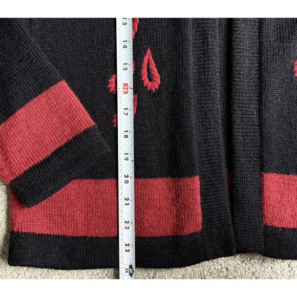 VTG Alpaca Wool Embroidered Leaf Cardigan Black Red Tassel Tie Asian Artisan L - Picture 13 of 13